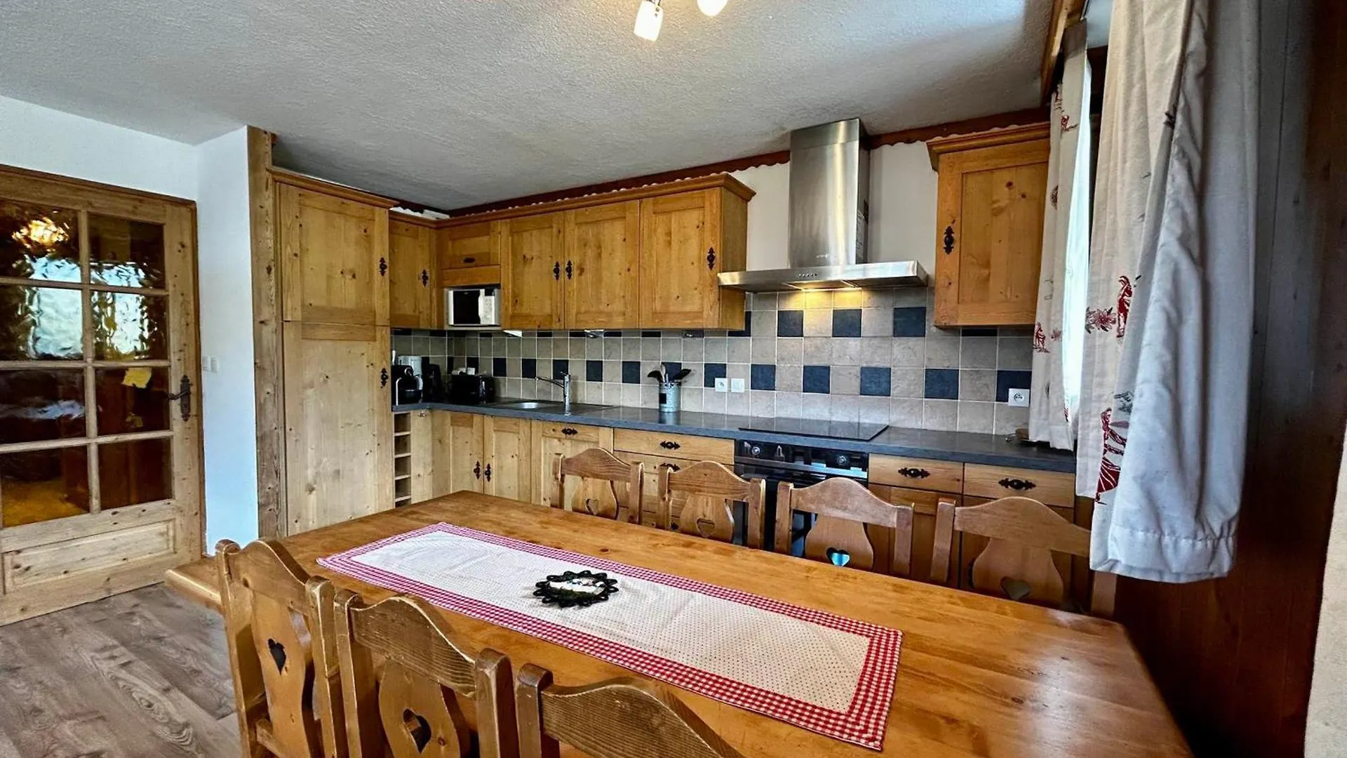 Appartement Chaleureux 4 Pieces, 8 Pers, Ski Aux Pieds, Balcon, Reberty 1850, Les Menuires - Fr-1-452-81 Сен-Мартен-де-Бельвиль